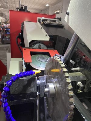 Hard CNC TCT Sägeblatt Schleifmaschine Vollautomatische Schleifmaschine