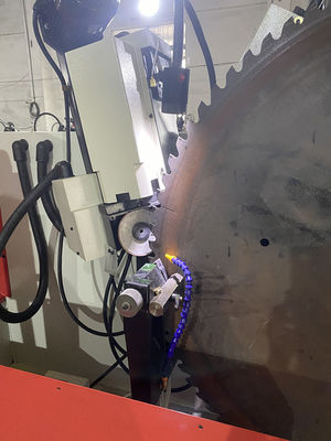 LDX-026A Servo-Zufuhr voll CNC Rundsäge Blatt vordere und hintere Winkel schärfende Maschine