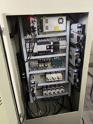 LDX-026A vollständig geschlossene CNC-Rundsägenblätter Front- und Hinterwinkelschleifmaschine